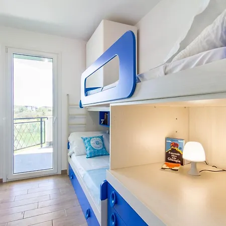 Апартаменты Luminoso Al Mare 52a Монтесильвано